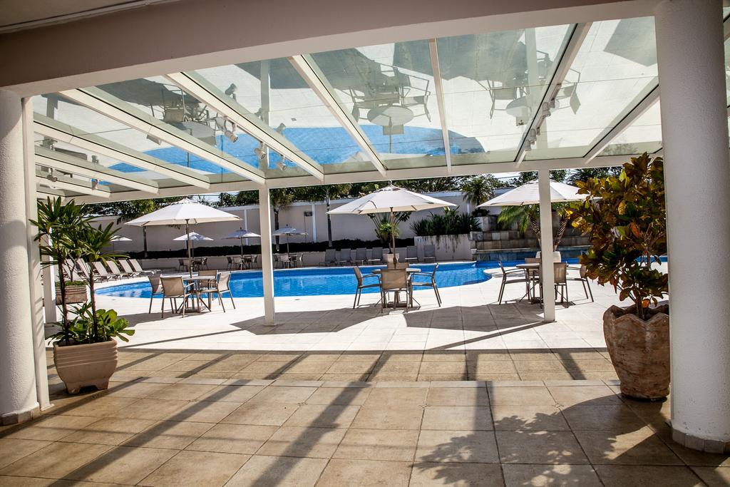 Itu Plaza Hotel Exteriér fotografie