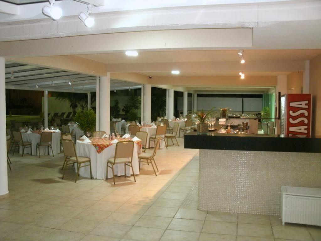 Itu Plaza Hotel Exteriér fotografie